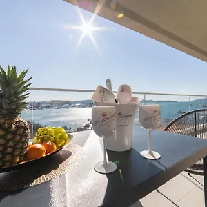  Apartment Blue Wave Kroatien